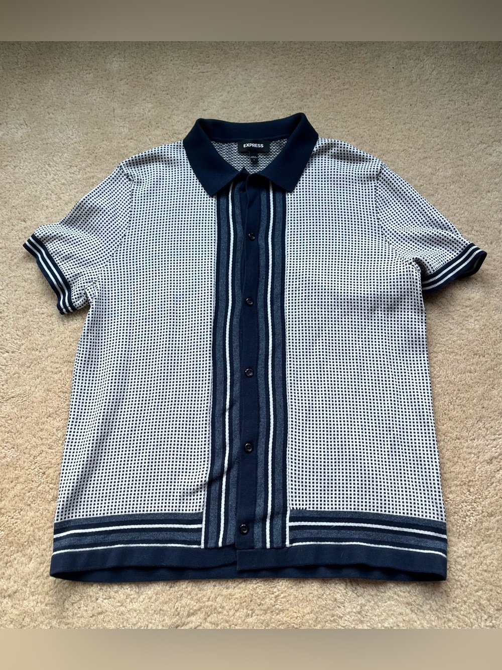 Express Men’s Retro Blue/White Short Sleeve Button Up Sweater - Size L - EUC